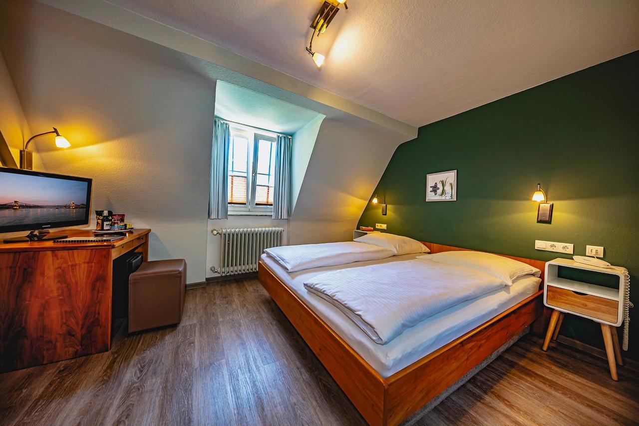 Gasthaus Zum Ochsen Mannheim Zewnętrze zdjęcie